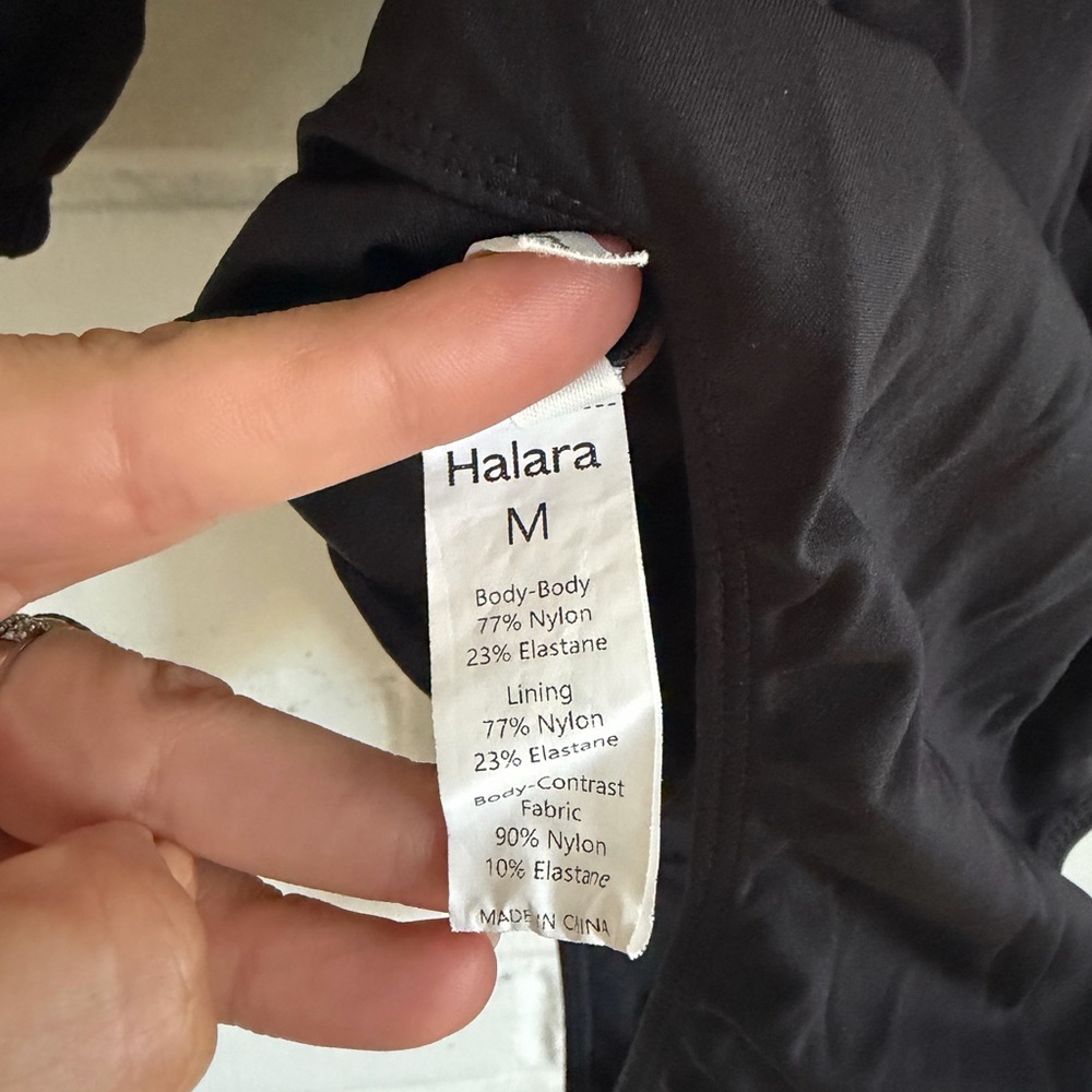 HALARA Softlyzero™ Airy Backless Sweetheart Neck Bishop Sleeve Top, SZ M EUC - Picture 13 of 13